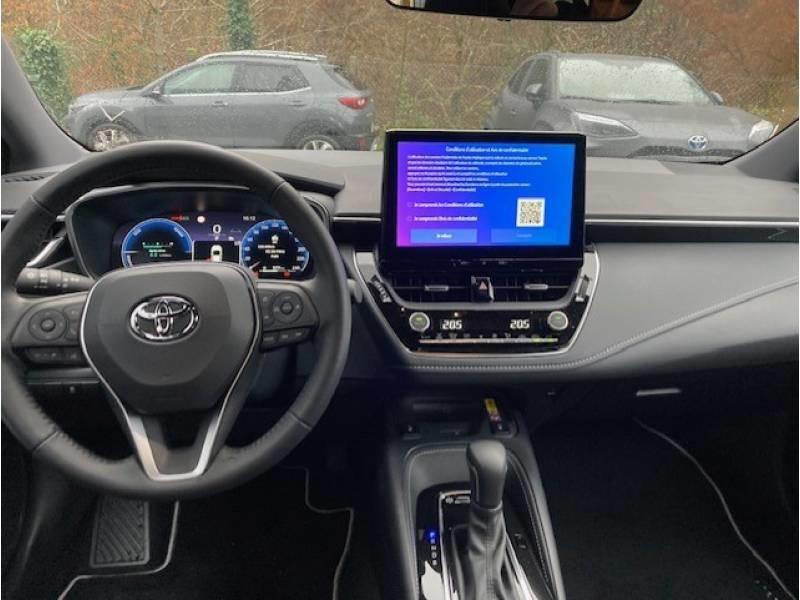 Toyota Corolla Hybride 140ch Design