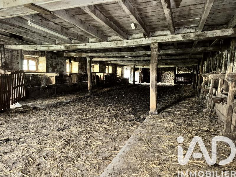 Ferme - 470 m² - 2 pièces