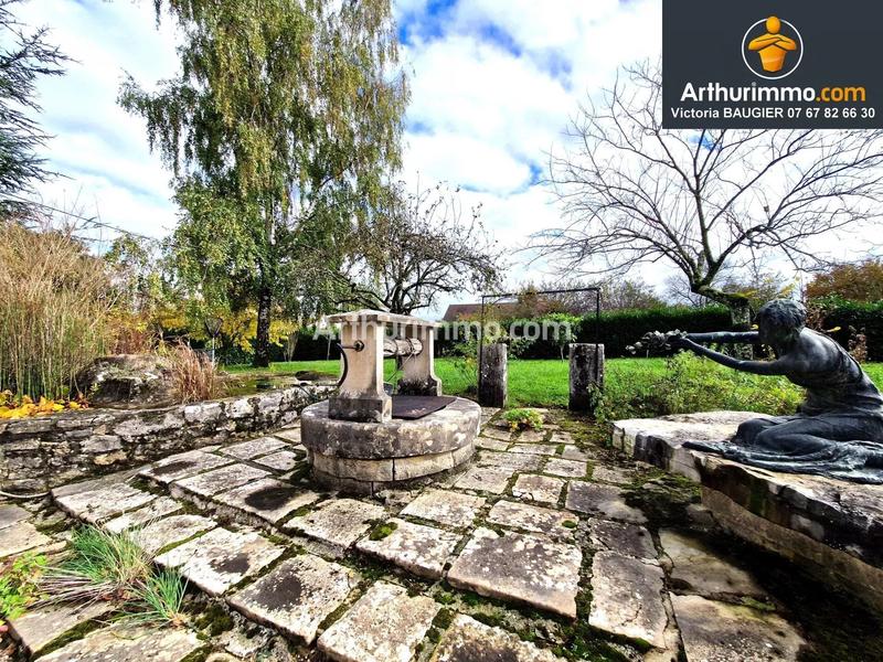 Maison - 252 m² - 10 pièces