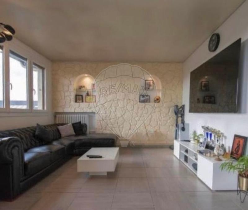 Appartement - 75 m² - 4 pièces