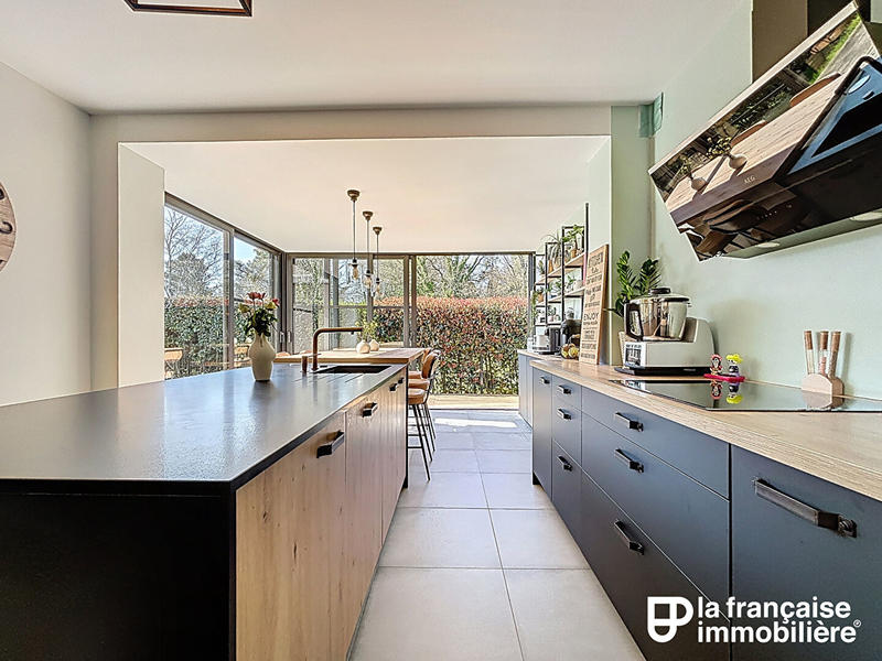 Maison - 133 m² - 6 pièces