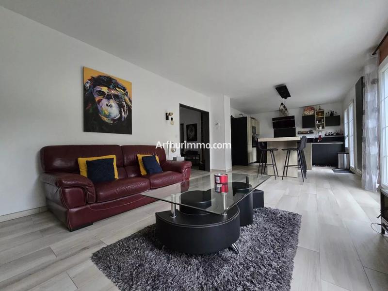 Maison - 110 m² - 5 pièces