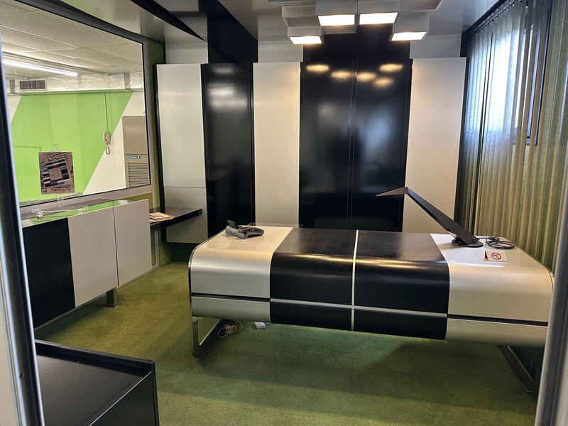 Propriété - 240 m² - 6 pièces