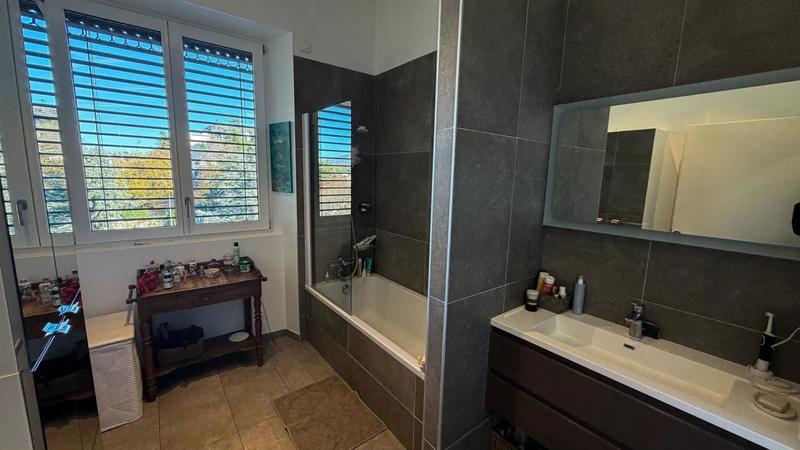 Duplex - 137 m² - 4 pièces