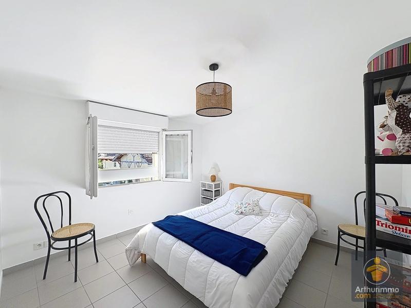 Maison - 90 m² - 3 pièces