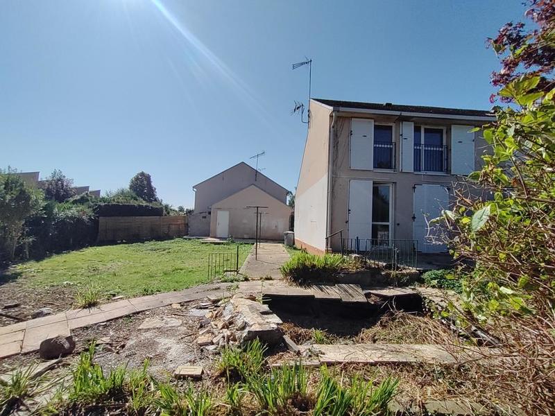 Maison - 80 m² - 4 pièces