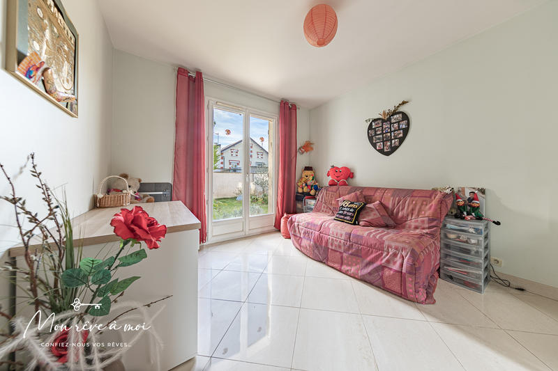 Maison - 170 m² - 6 pièces