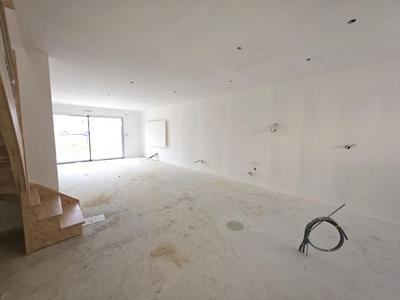 Maison - 140 m² - 7 pièces