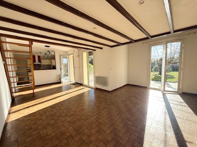 Maison - 91 m² - 5 pièces