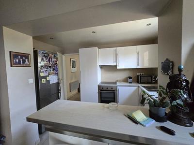 Maison - 215 m² - 9 pièces