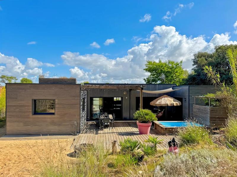 Maison - 160 m² - 5 pièces