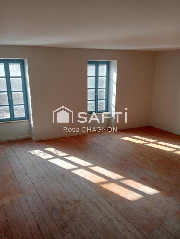 Maison - 240 m² - 8 pièces