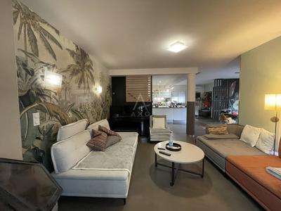 Maison - 175 m² - 5 pièces