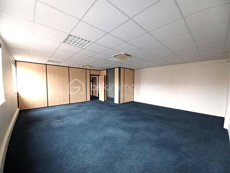 Bureau - 106 m² - 3 pièces