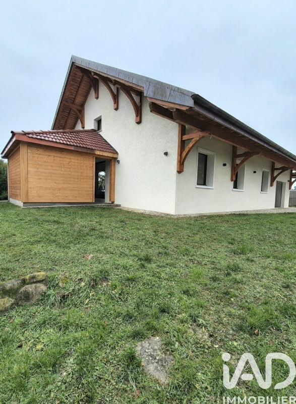 Maison - 180 m² - 5 pièces