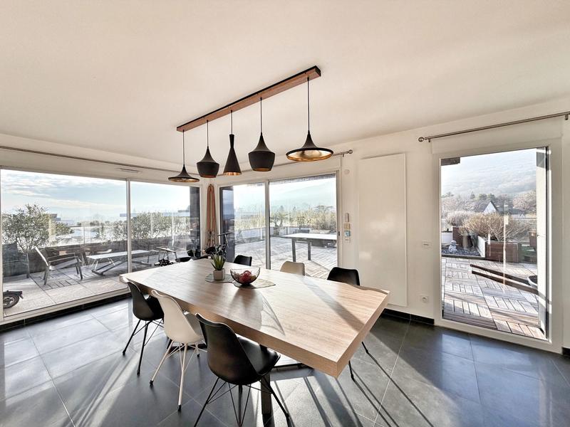 Appartement - 116 m² - 4 pièces