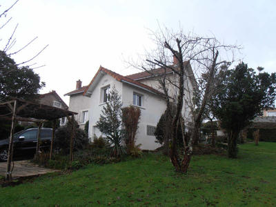 Maison - 170 m² - 7 pièces