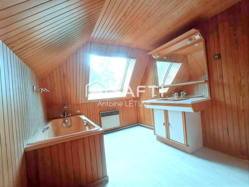 Maison - 434 m² - 8 pièces