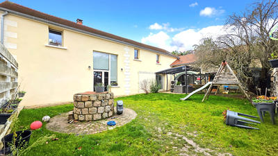 Maison - 211 m² - 8 pièces