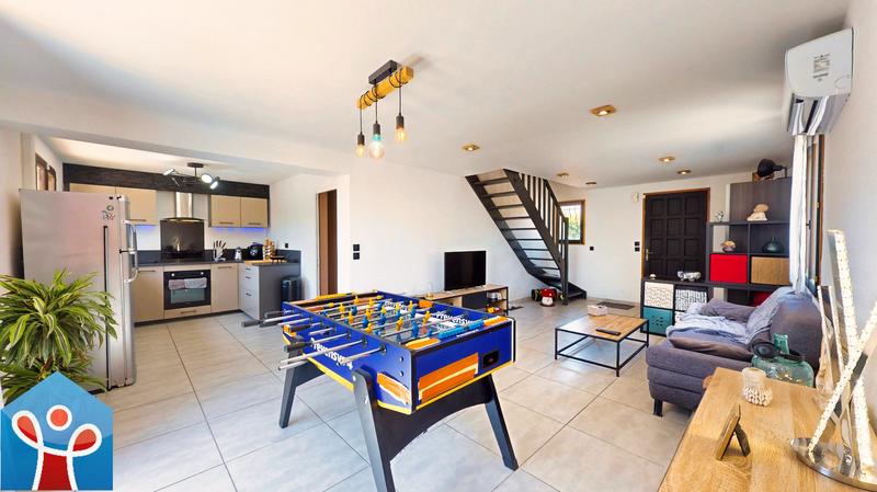 Maison - 92 m² - 4 pièces