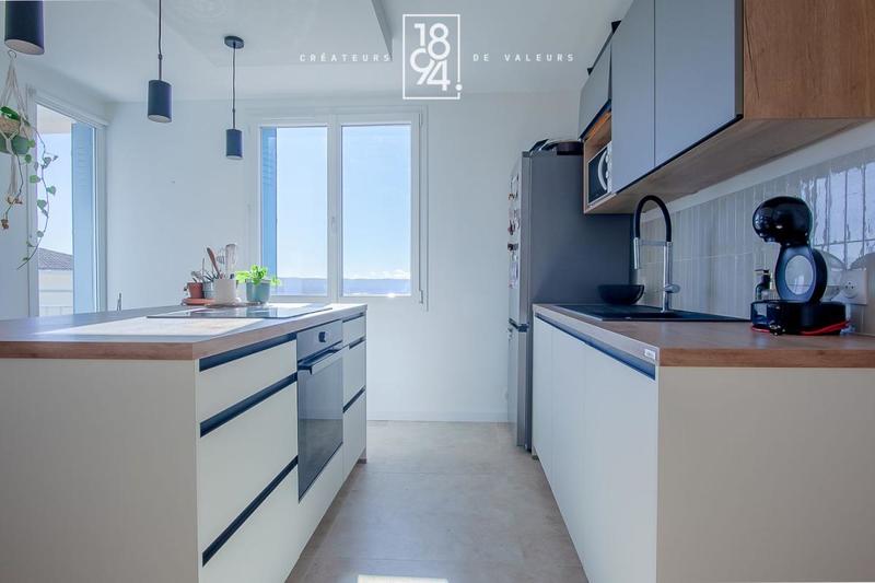 Appartement - 63 m² - 3 pièces