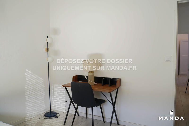 Chambre - 9 m² - 4 pièces