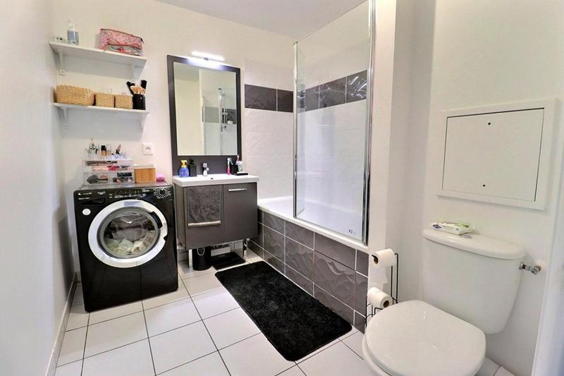 Appartement - 76 m² - 4 pièces