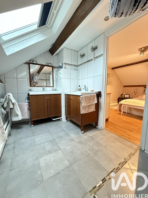 Maison - 122 m² - 6 pièces