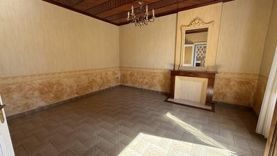 Maison - 197 m² - 7 pièces