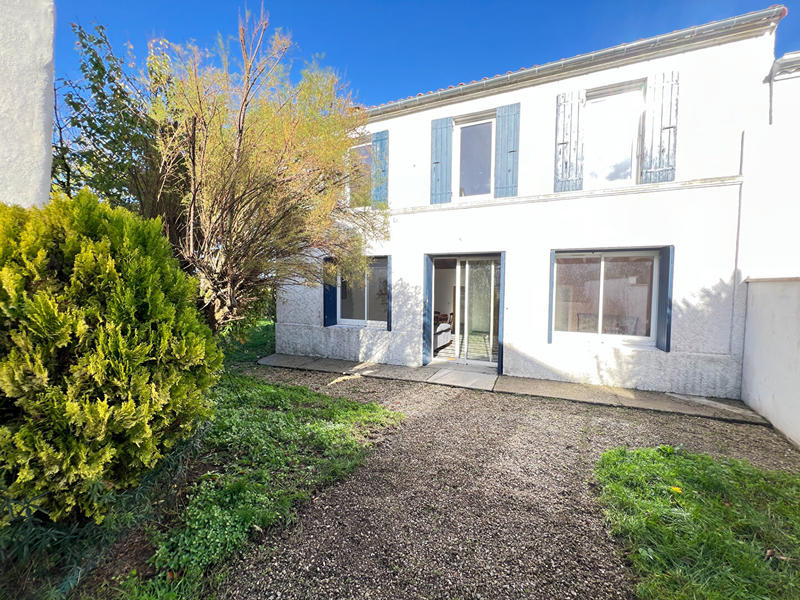 Maison - 115 m² - 4 pièces