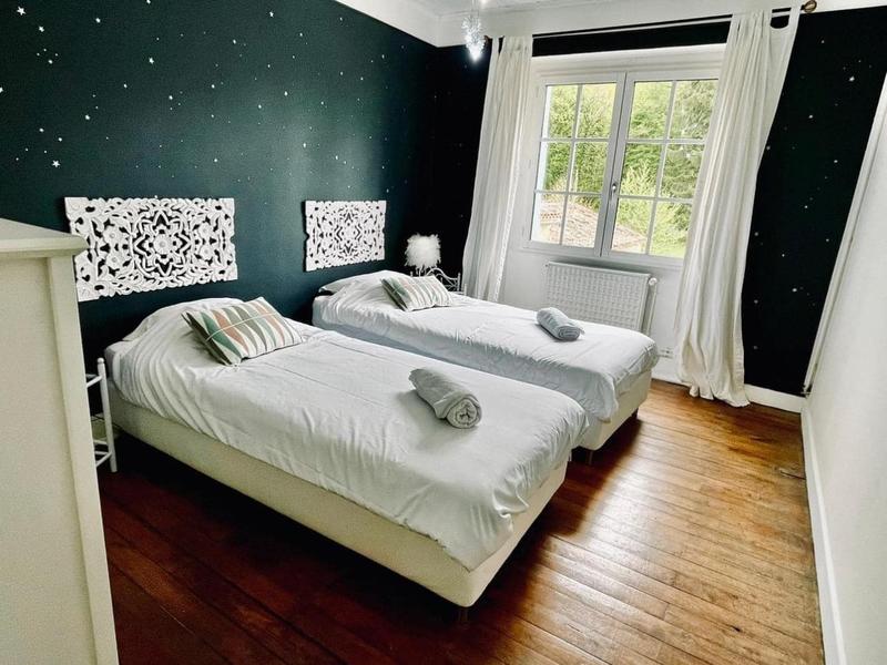 Moulin - 800 m² - 20 pièces