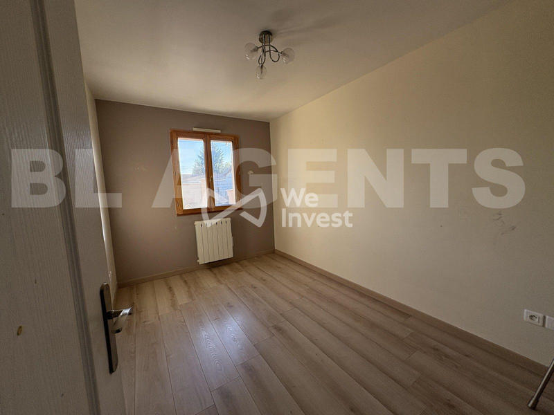 Maison - 96 m² - 5 pièces