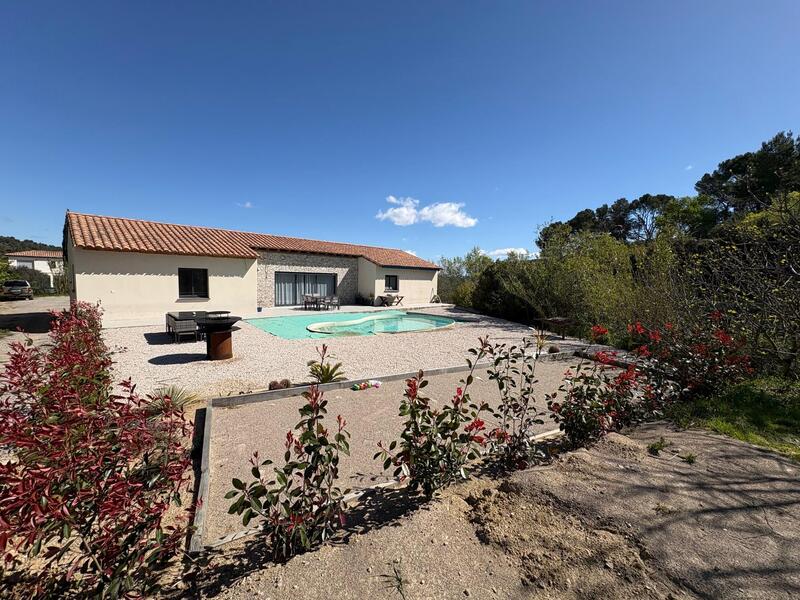 Maison - 146 m² - 4 pièces