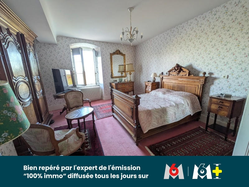 Maison - 245 m² - 6 pièces