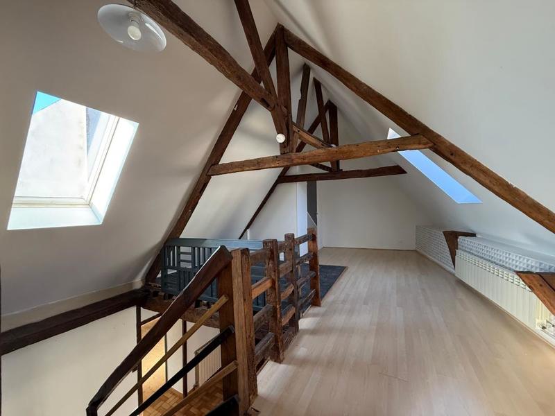 Maison - 96 m² - 4 pièces