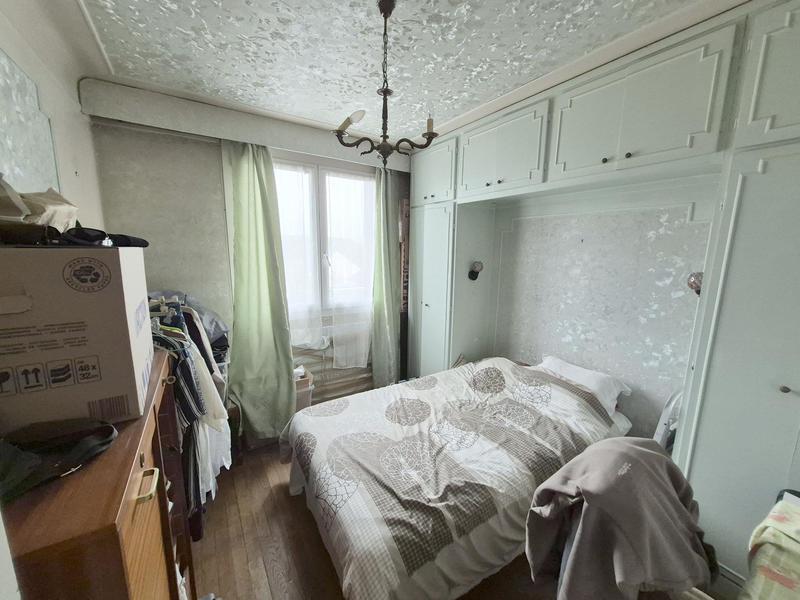 Maison - 88 m² - 6 pièces