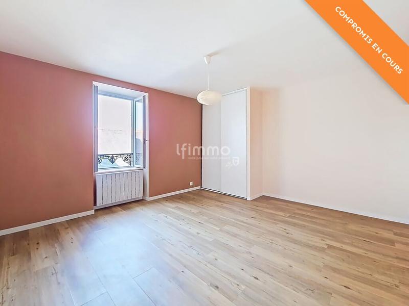 Appartement - 85 m² - 3 pièces