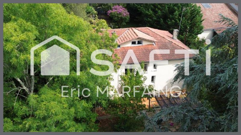 Maison - 282 m² - 10 pièces