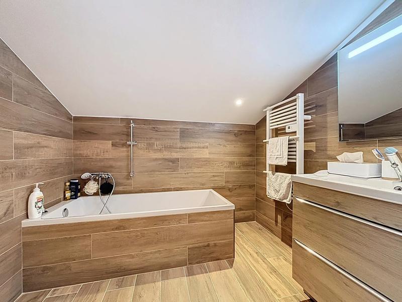 Châlet - 109 m² - 5 pièces