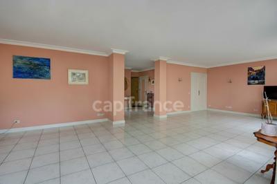 Appartement - 158 m² - 5 pièces