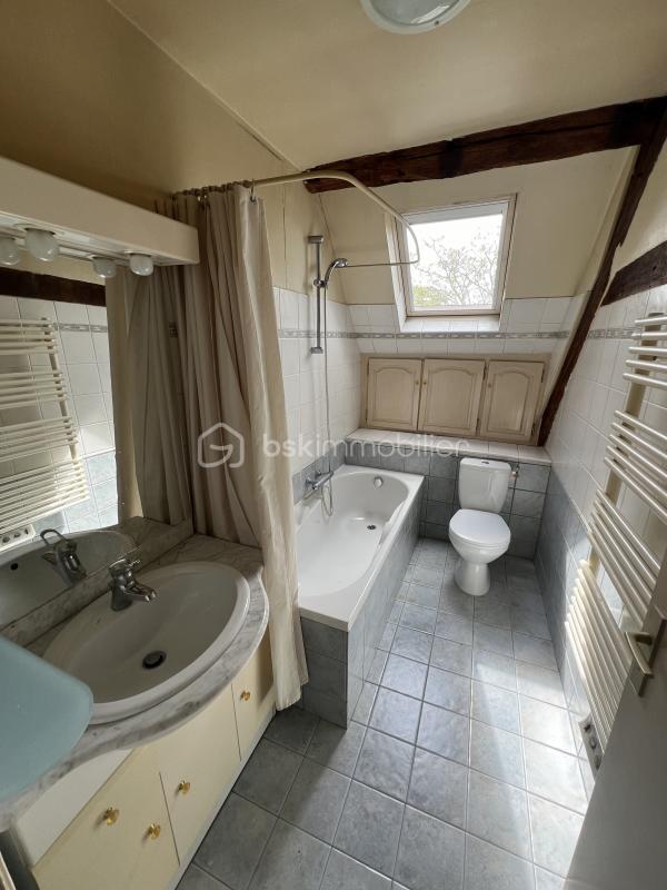 Maison - 180 m² - 7 pièces