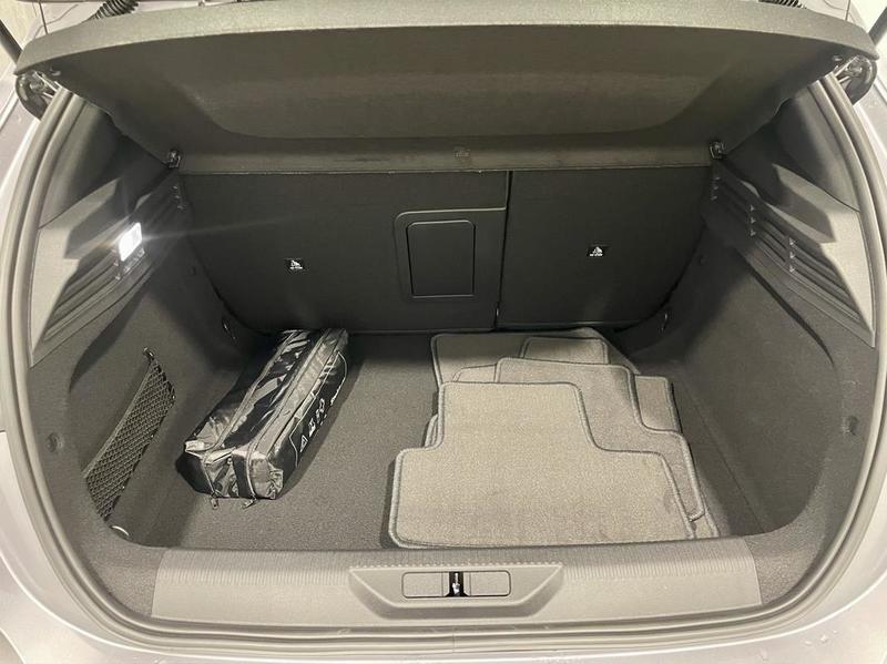 Peugeot 308 III 1.5 Bluehdi 130 Eat8 Allure