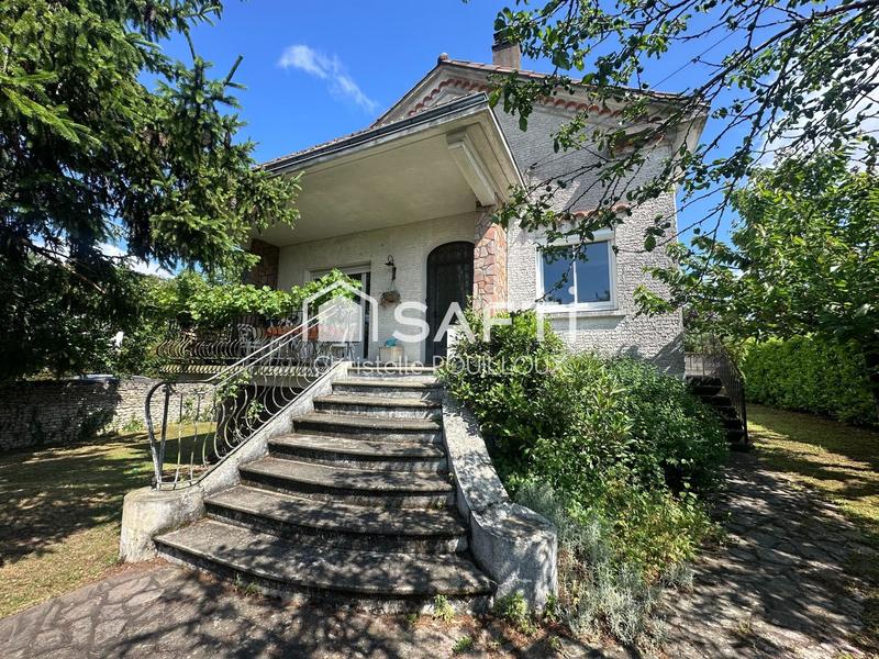 Maison - 170 m² - 8 pièces