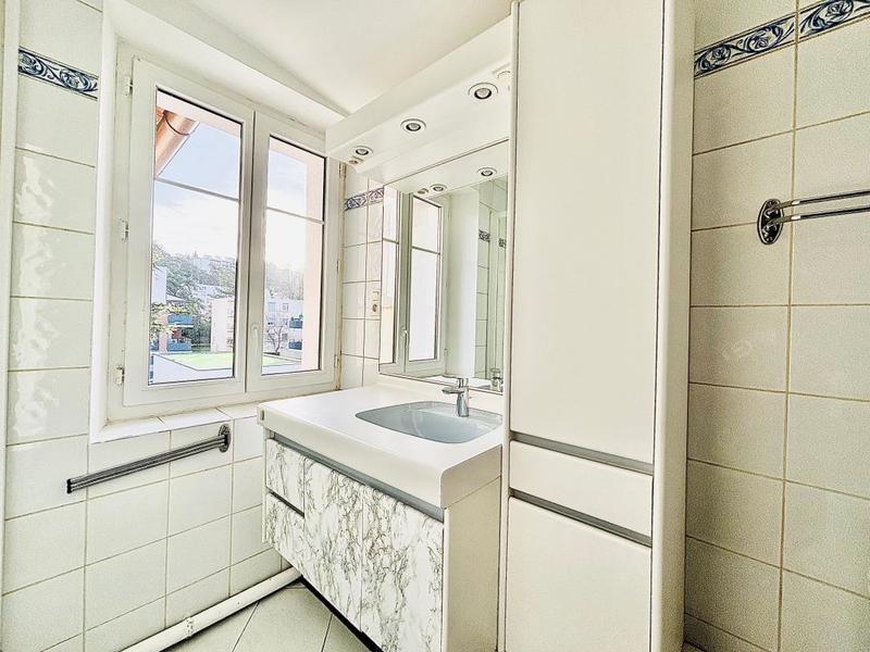 Appartement - 49 m² - 2 pièces