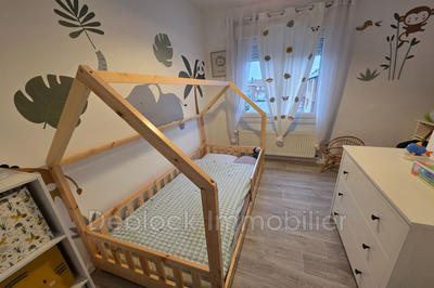 Maison - 95 m² - 5 pièces