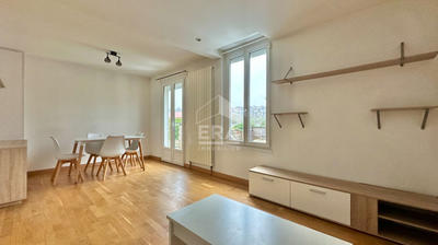 Maison - 52 m² - 4 pièces