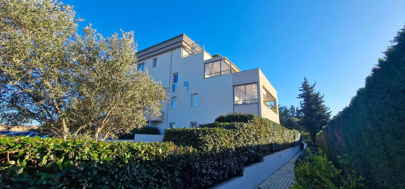 Appartement - 104 m² - 3 pièces