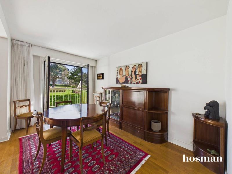 Appartement - 102 m² - 5 pièces