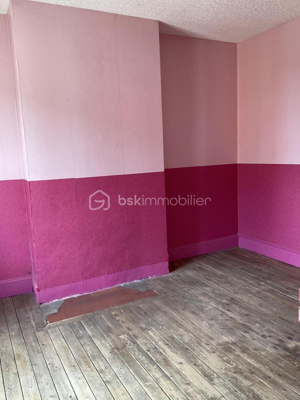 Maison - 272 m² - 10 pièces