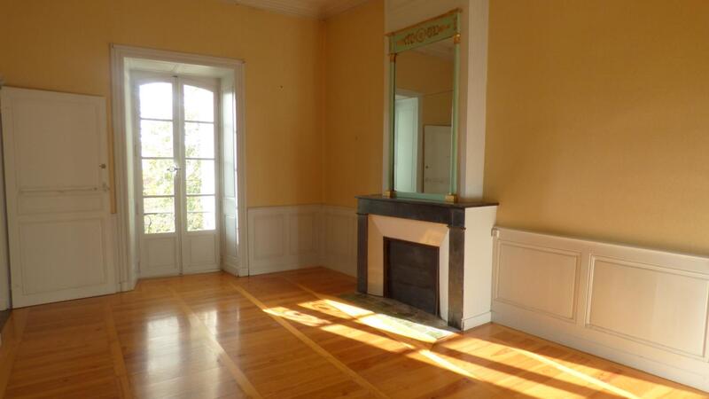 Appartement - 134 m² - 3 pièces